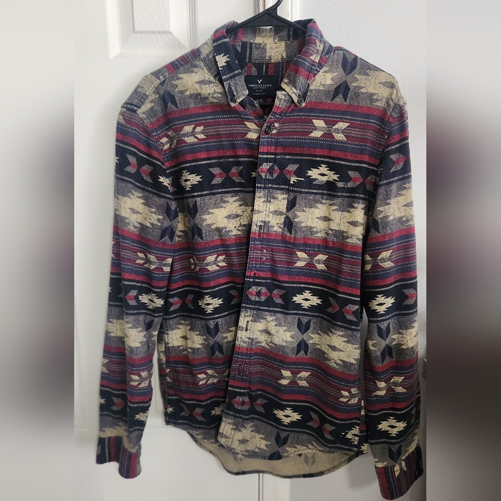 American Eagle Outfitters Red and Blue Plaid Shirt